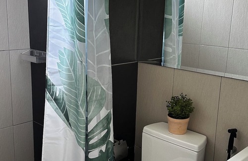 Cyberjaya House | Self Check in Homestay Room 3, Y5 Netflix Parking Coway