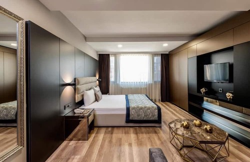 Sisli Apartment | A Palace Suites - Double Room 2