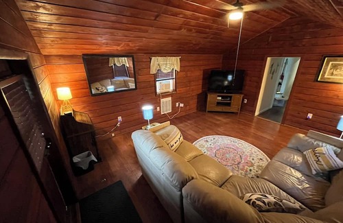 Jackson Cabin | Cozy Couples Cabin in Jackson with AC and fully stocked fish pond for your use