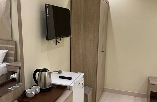 Mecca House | Cozy 2-bedroom hotel with WiFi, AC in beautiful Makkah