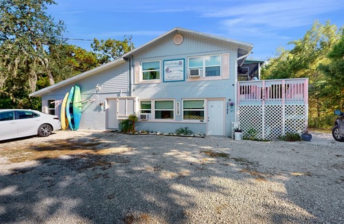 Chassahowitzka House | Cozy coastal home with plenty of space and close to springs