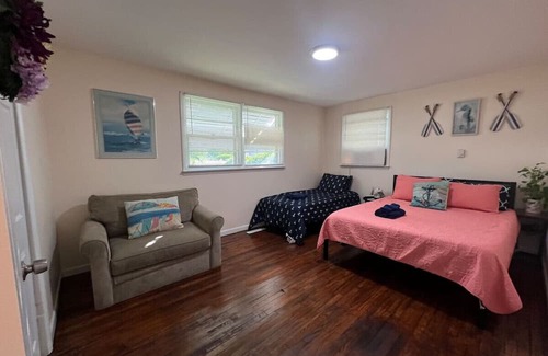 Pleasantville House | Coastal home @ Edgewater