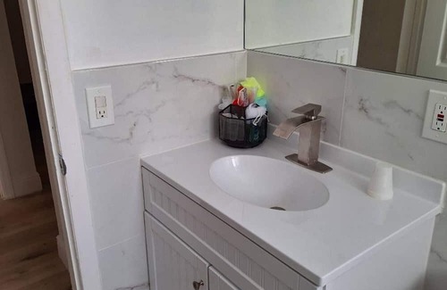 Oakland Park Apartment | Lucea by the Sea Unit #2: Unveiling Our Exquisite Vacation Haven With Pool!