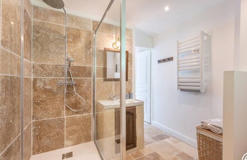 Rémy Cottage | Gite Morienval, 3 bedrooms, 6 persons