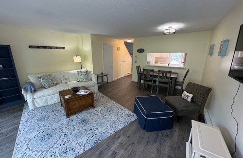 Brewster Condo | Wonderful Billington Village Townhome in Ocean Edge Resort near Cape Cod Bay!