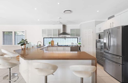 Buderim House | Resort Style 5 bedroom stunner with pool 5 minutes to Mooloolaba beach