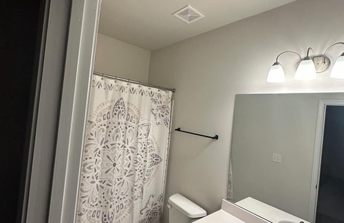 Villa Rica House | Beautiful home 20 minutes from amusement park, parks, shopping, and hospitals