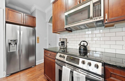 Short North House | 25 Beds /Best Location-2 Homes!