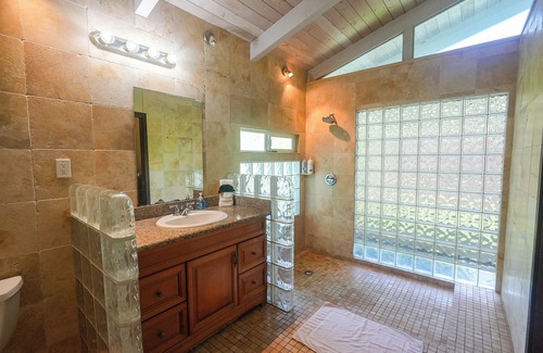 Waialee House | Secluded Pool House with Ocean Views on North Shore