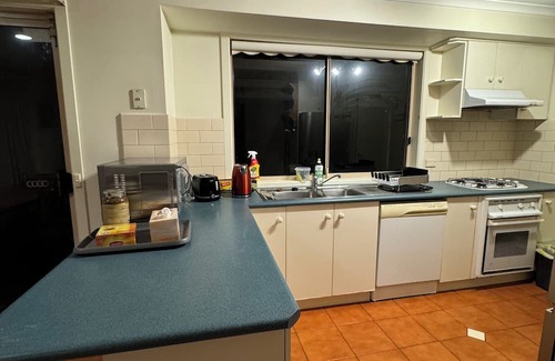 Werribee House | "Cozy Werribee Retreat: 3BR Home"