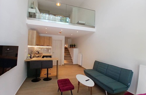 Kallithea Apartment | Superior Suite - 10 Apartments & Suites Athens