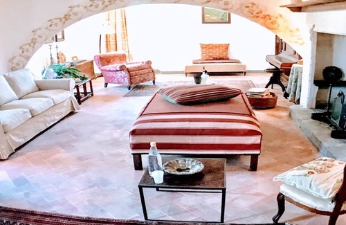 San Brizio Villa | Exc beautiful villa, pool + grounds - pool house - sleeps 12 guests