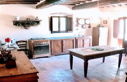 San Brizio Villa | Exclusive leisure pool - Italian biological Gardens - pool house - 12 guests