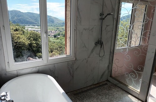 Saint-Jean-de-Muzols House | Maison Paisible Avec vue 12 p