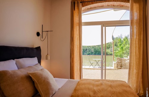 Brens Bed & Breakfast | Chambre D'hôte "ô Berges de Brens" , Chambre la Vigneronne Avec vue sur Tarn