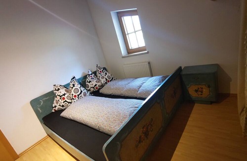 Soell Apartment | Apartment 'Appartement Bach' with Mountain View, Balcony and Wi-Fi