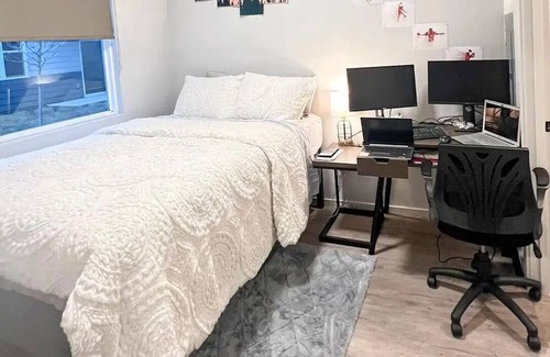 Downtown Omaha Apartment | Quaint minimalist