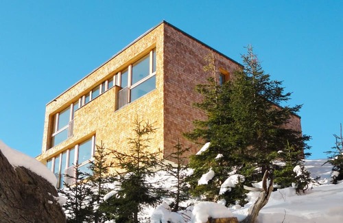 Großdorf House | Klassik (2SZ) by Interhome