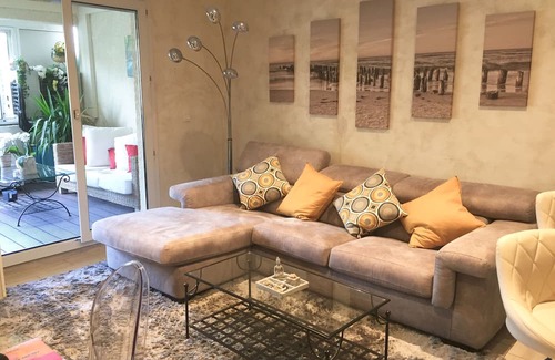 Roquebilliere Apartment | Beau 4P Résidence de Standing Avec Piscine