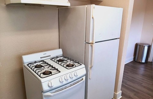 North Little Rock Condo | King Bed 1 BR Apartment Close to Downtown