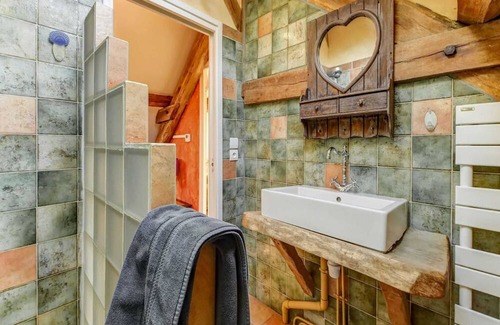 Raizeux House | Homerez - Spacious house for 8 ppl. with hammam and terrace at Raizeux