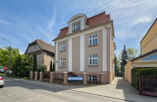Nowe Miasto Apartment | Kolska 22 | Ground Floor Apartment in Poznań | One Bedroom | Parking