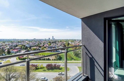 Rzeszow Apartment | Elegant Apartment Rzeszów by Renters