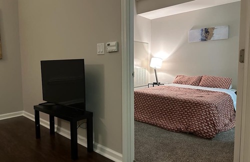 Wheaton Apartment | Luxurious Wheaton Home