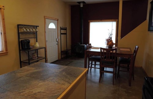 Loon Lake Cottage | Private Cottage in the woods, between Loon and Deer Lake, overlooking the meadow