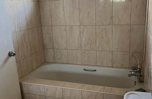 West Coast House | Beautiful 2-Bed House in St George