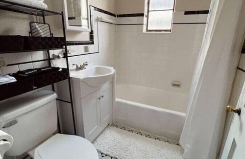 North Little Rock Apartment | Spacious 1 BR close to Downtown Little Rock