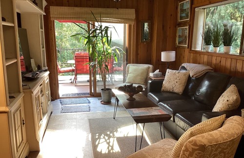 Blind Bay Apartment | Tranquil Place Retreat on 1.5 acres- Room# 2