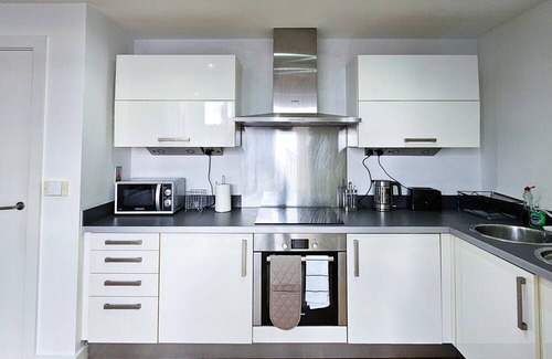 Castlefield Apartment | Experience our newly-transformed 1-bedroom apartment, thoughtfully designed for your comfort