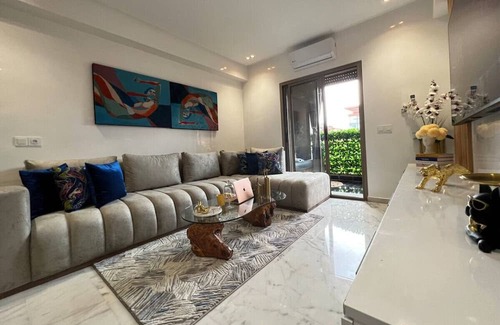 Gueliz Apartment | New Apartment in city center, with balcony, Gueliz