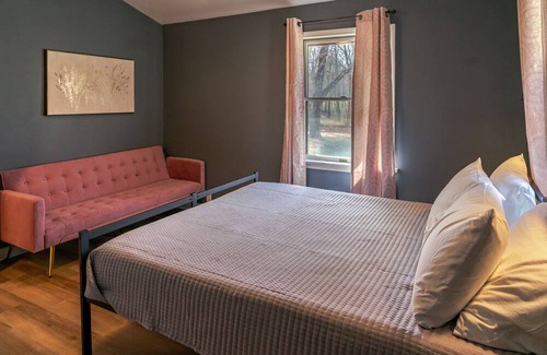 Bella Vista House | Cozy 3-bedroom house in awesome Bentonville with AC, WiFi