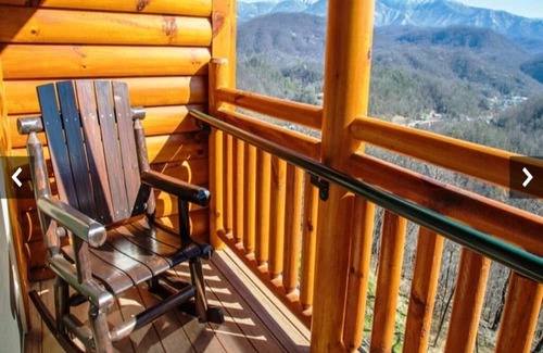 Gatlinburg Resort | Cozy 2-bed 2-bath with water park and gorgeous views in exciting Gatlinburg