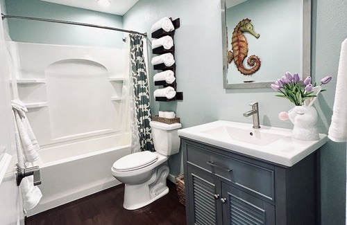 Long Mott House | The Driftwood in Seadrift
