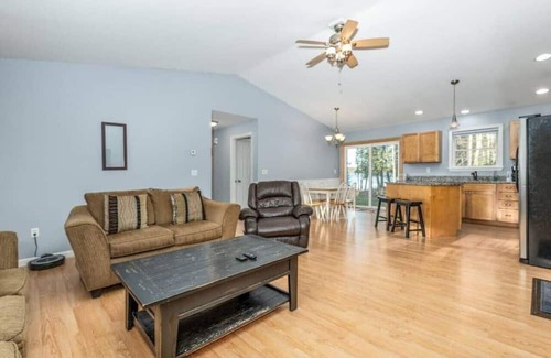 Holden House | Closed Listing - Not Bookable