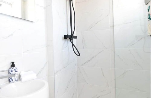 Ghent Apartment | Stylish Central Ghent Studio