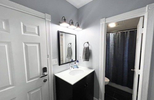 Eureka Springs Condo | Gypsy Blue: Free Parking and just Steps to Downtown Charm