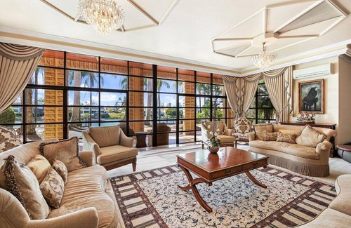 Sorrento House | Facing Main River Mansion Restore to Grandeur Days