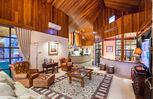 Sorrento House | Facing Main River Mansion Restore to Grandeur Days