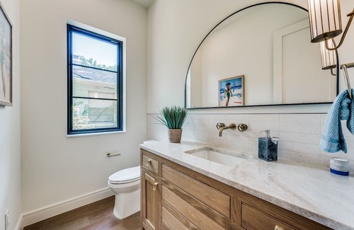 Northwest Dallas House | North Dallas fun accepting 2 weeks or longer