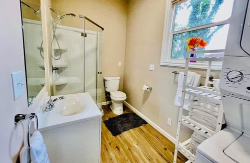 University District House | Welcome to our charming home, centrally located in the heart of the University of Washington area