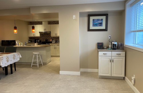 Vaughan House | COMFY NEW RENOVATED 3 BED 3 BATH ABOVE GROUND BASEMENT 7MIN TO CANADA WONDERLAND