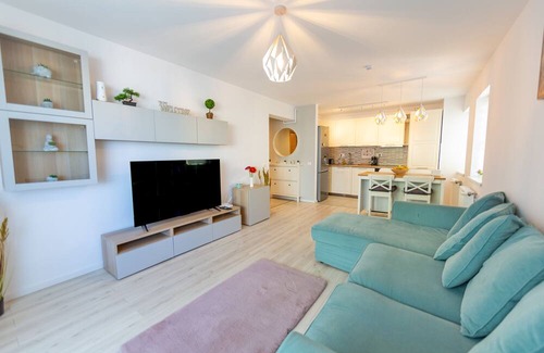 Tractorul Apartment | Surrounded by nature in the heart of Brasov.