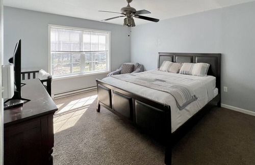 Tobyhanna House | LaCasa w/private pool, jacuzzi, game room and playground