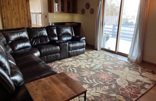 Menomonee Falls House | Your Own Spacious Place with a Pool & Peloton