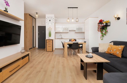 Baluty Apartment | Apartment Manufaktura Łódź by Renters