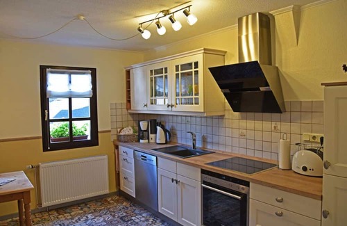 Sankt Aldegund Apartment | Holiday home Schumann